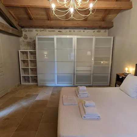 Guest house Domaine De Montboulard Soyaux