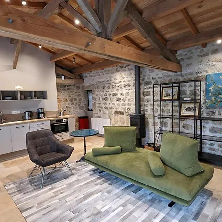 Guest house Domaine De Montboulard Soyaux