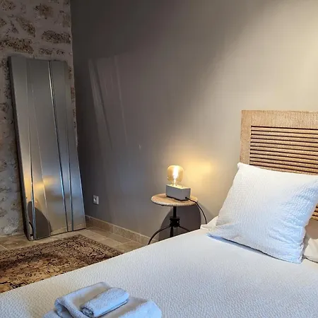 Guest house Domaine De Montboulard