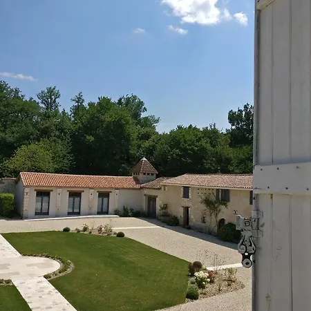 Montboulard Konukevi 3*